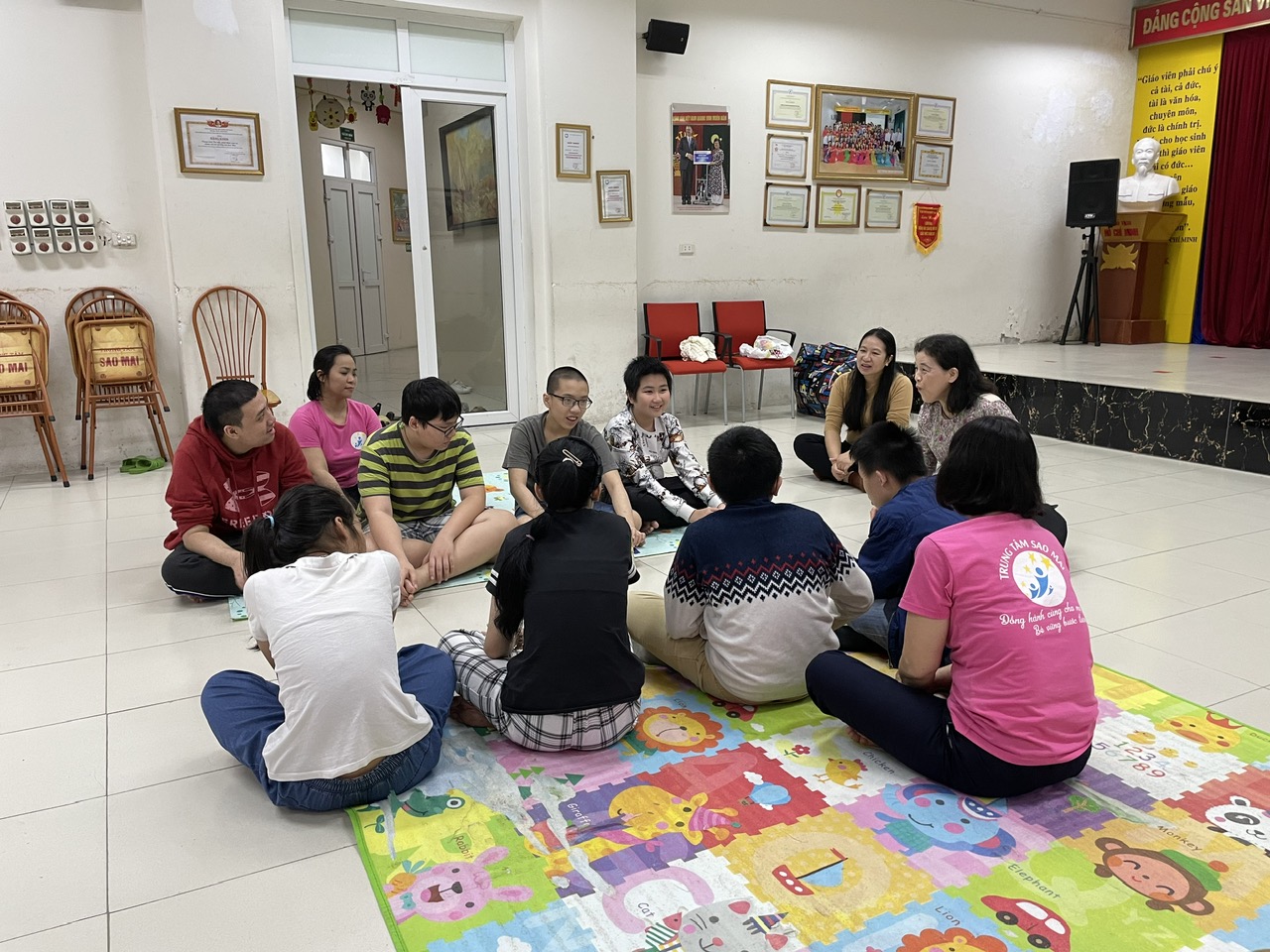 Japanese musical therapy expert visits Morning Star Center